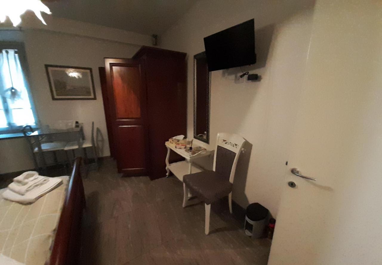Oro Rosso Rooms Locazione Turistica Arezzo Luaran gambar