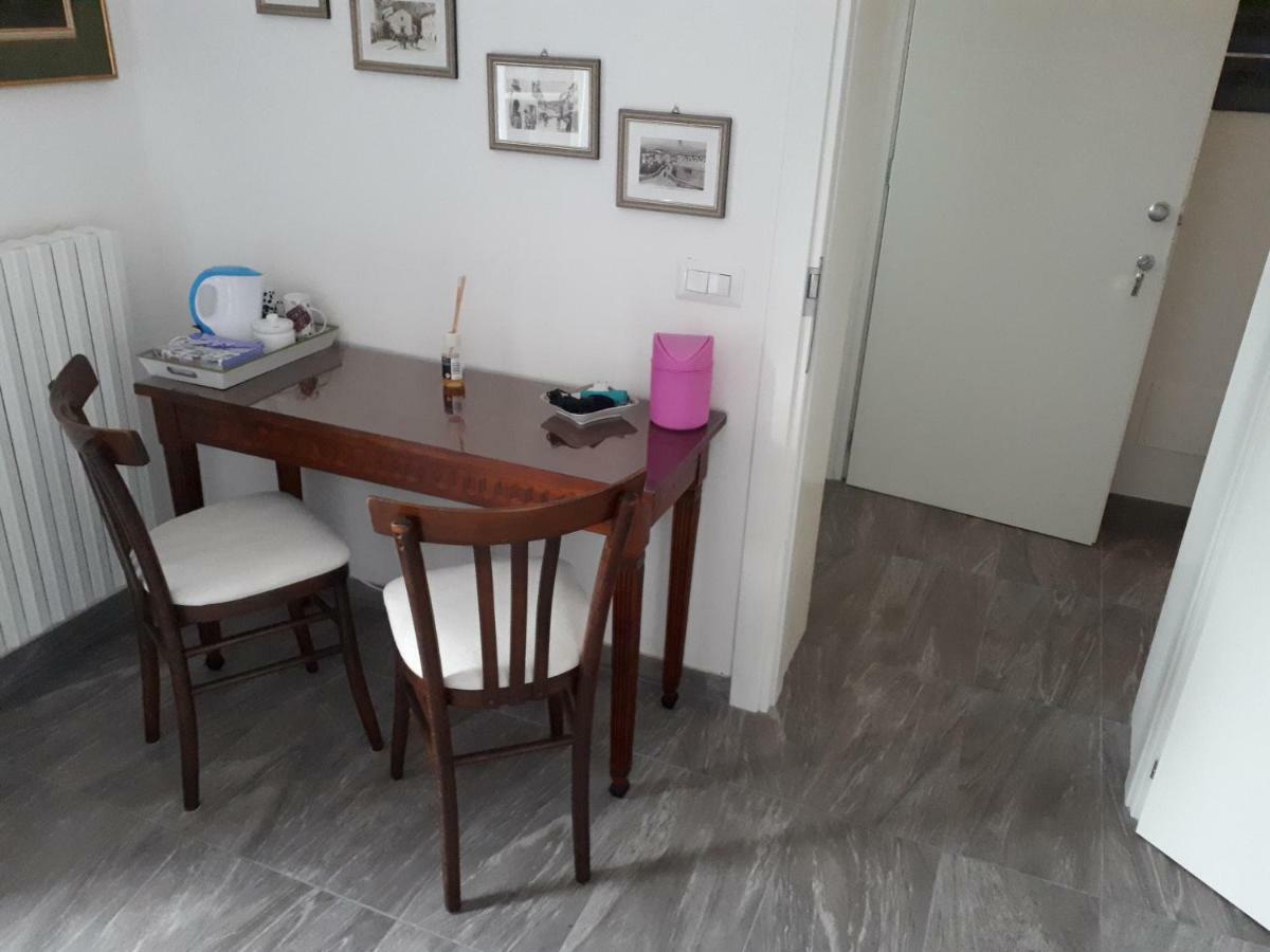 Oro Rosso Rooms Locazione Turistica Arezzo Luaran gambar