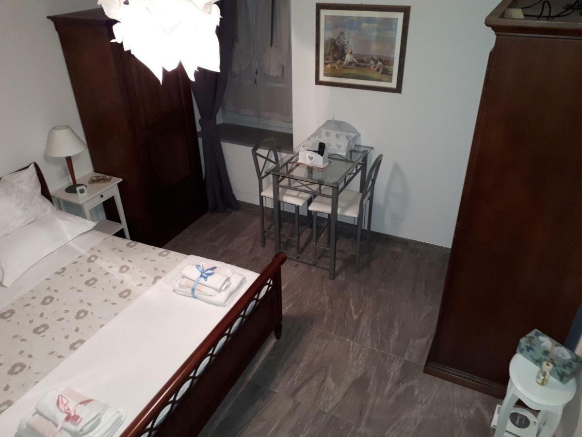 Oro Rosso Rooms Locazione Turistica Arezzo Luaran gambar