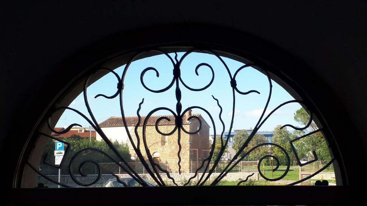 Oro Rosso Rooms Locazione Turistica Arezzo Luaran gambar